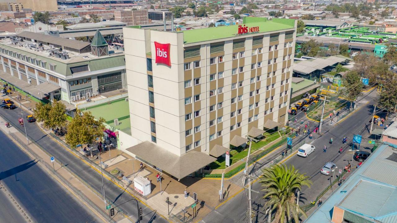 Hotel Ibis Santiago Estacion Central Exterior foto